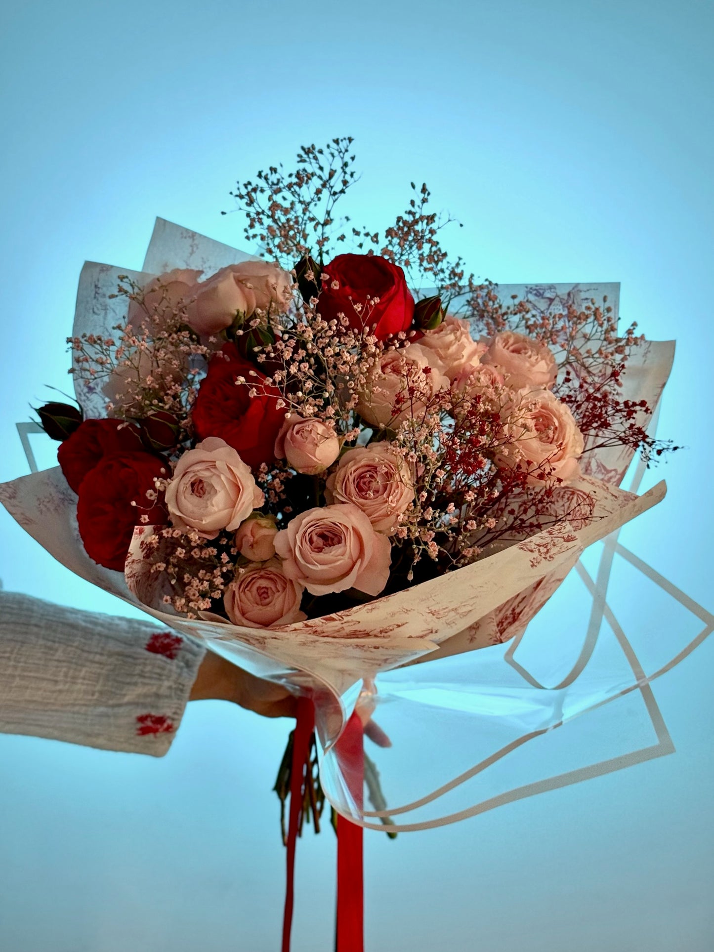 Buchet cu trandafiri spray roz