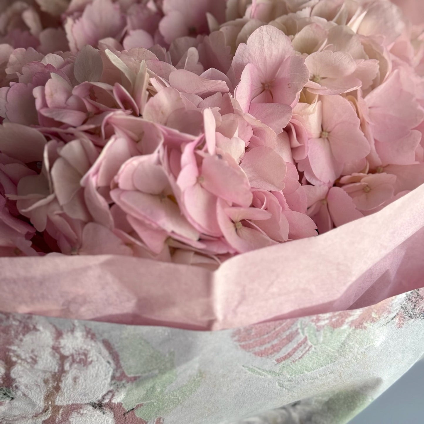 Pink flowers in pink bouqet