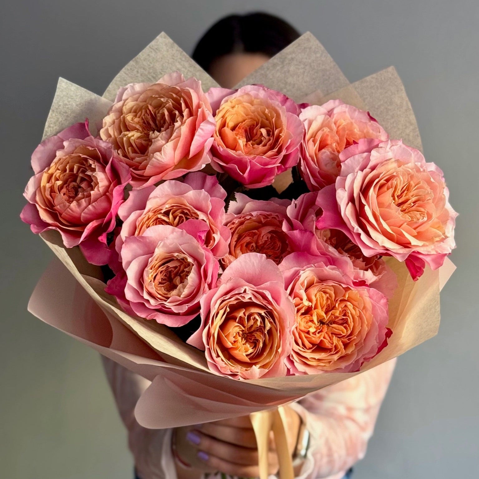 Miyabi buchet cu trandafiri de gradina