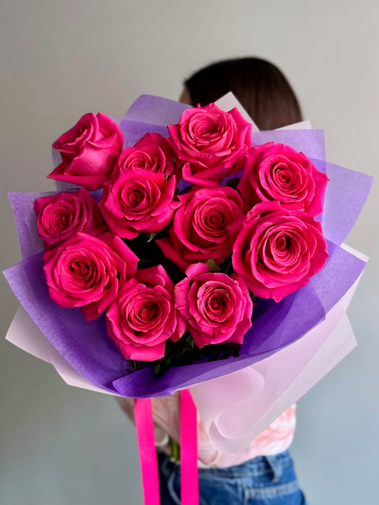 Buchet Pink loyd cu trandafiri clasici