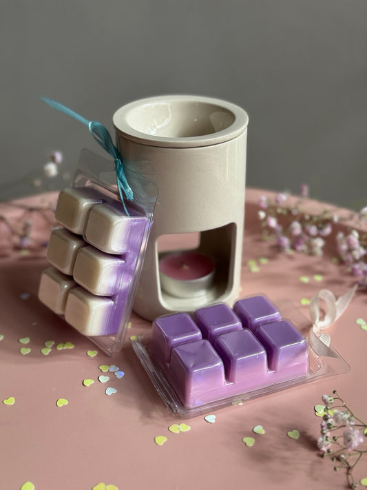 Set Pieces of Lavender cu arzător și 2 tablete wax melts aromă lavandă, Roses & More
