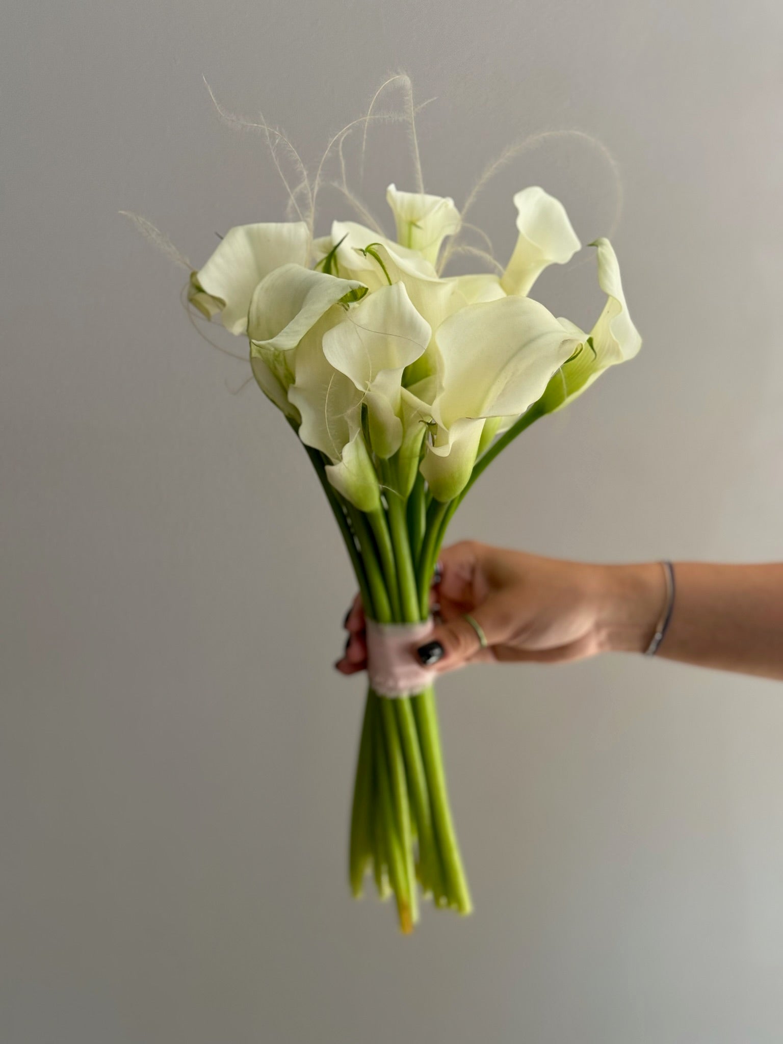 Buchet de mireasă din cale albe